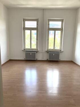 Zimmer 2 - 