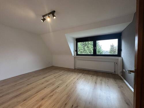 Wohnzimmer im Dachgeschoss - 