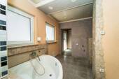 Badezimmer EG 2 - 