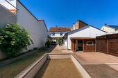 Haus Ansicht vom Garten - Doppelhaushälfte mit 168,00 m&sup2; in Neulußheim zum Kaufen
