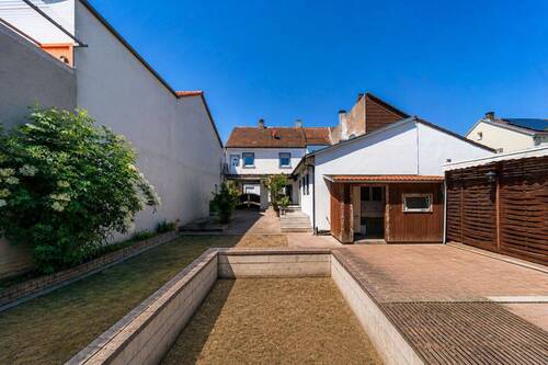 Haus Ansicht vom Garten - Doppelhaushälfte mit 168,00 m&sup2; in Neulußheim zum Kaufen