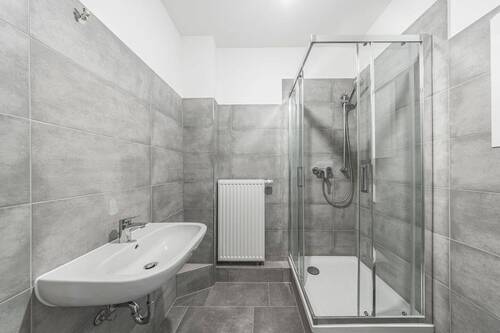 Badezimmer - Etagenwohnung mit 42,00 m&sup2; in Leipzig zum Kaufen