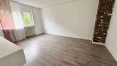 Wohnzimmer.jpg - 3 Zimmer Etagenwohnung zur Miete in Nürnberg