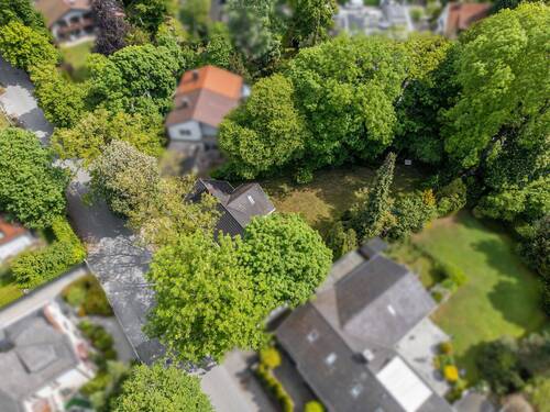 Vogelperspektive - 5 Zimmer Einfamilienhaus zum Kaufen in Planegg
