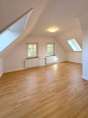 Zimmer OG rechts - 