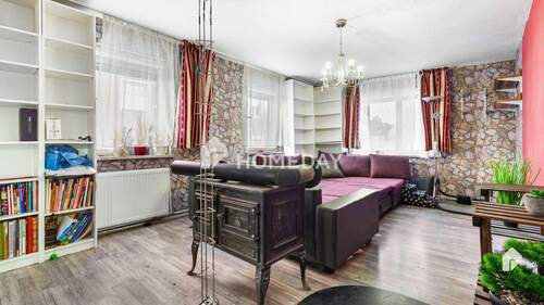 1. OG Wohnzimmer 1 - 