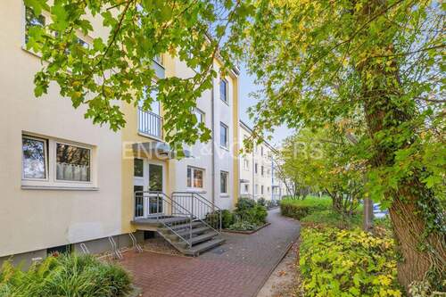 Eingangsbereich - Helle 3-Zimmer-Wohnung mit Südloggia in ruhiger, grüner Wohnlage