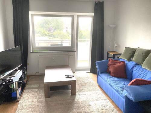 Wohnzimmer - 2 Zimmer Etagenwohnung zum Kaufen in Lübeck