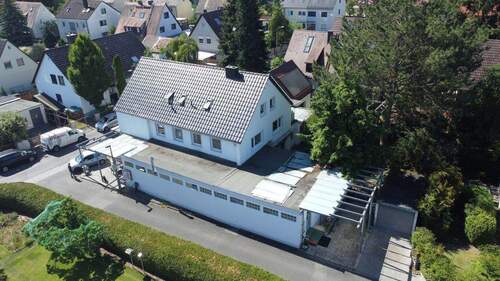 Seitenansicht. - 1 Zimmer Mehrfamilienhaus, Wohnhaus in Nürnberg