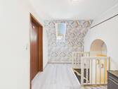 Flur 2 DG Haus 1 - 