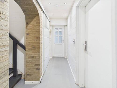 Flur 1 EG Haus 1 - 