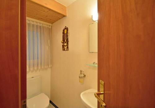 4091 - Keller Toilette - 