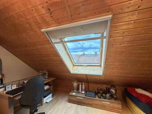 Büro/Kinderzimmer (2. Etage) - 