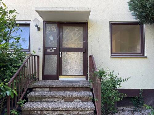 Hauseingang - Reihenendhaus mit 104,00 m&sup2; in Karlsbad-Auerbach zum Kaufen