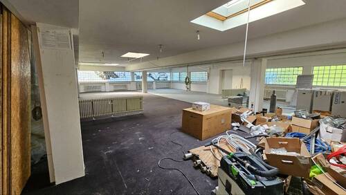 photo_2024-05-14_14-05-31 - Lager- Handwerkerfläche in Unterbilk