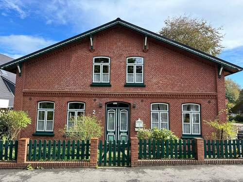 Außenansicht/Haupteingang - Historisches Ein- bis Zweifamilienhaus auf dem Land - Charme trifft modernen Komfort