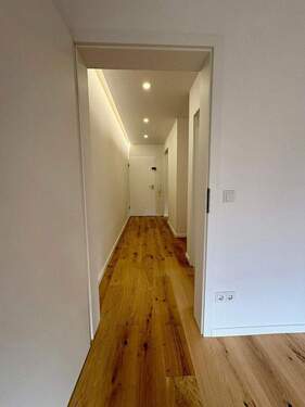 Flurbeleuchtung - 2 Zimmer Etagenwohnung zum Kaufen in München