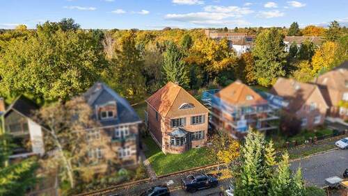 modernisierte und sanierte Kaffemühle im grünen Fuhlsbüttel - 5 Zimmer Einfamilienhaus zum Kaufen in Hamburg