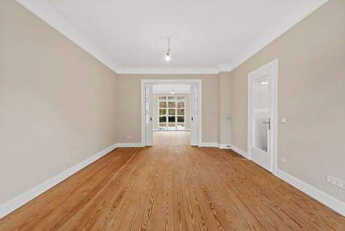 ... mit direktem Zugang zum Ess- und Küchenbereich - Einfamilienhaus mit 167,00 m&sup2; in Hamburg zum Kaufen