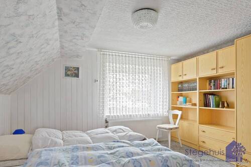 Schlafzimmer 1 OG - 