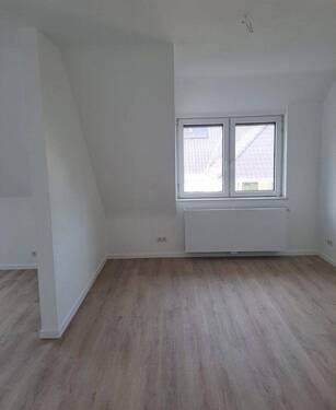 Elternschlafzimmer - 4 Zimmer Doppelhaushälfte zur Miete in Oyten