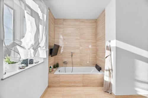 Exklusive Badewanne - 