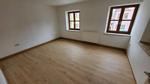Schlafen - Etagenwohnung mit 92,00 m&sup2; in Rennertshofen zur Miete