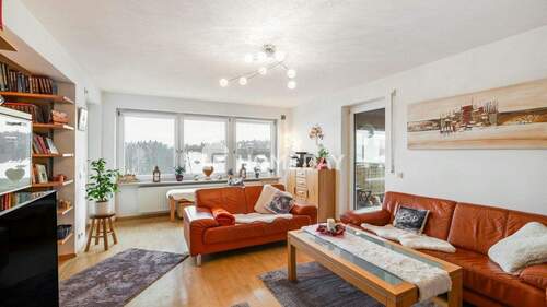 Wohnzimmer 2 - Etagenwohnung mit 107,00 m&sup2; in Bernried zum Kaufen