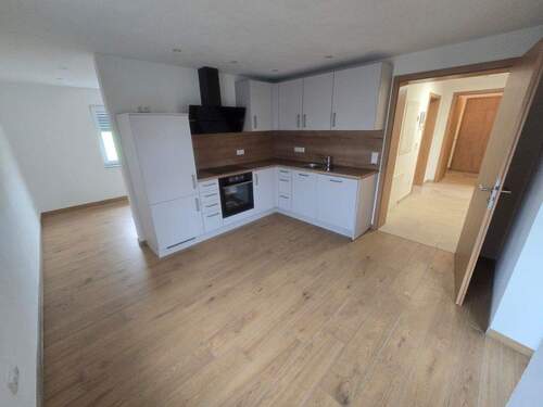 Bild 3 - 2 Zimmer Etagenwohnung in Bissingen