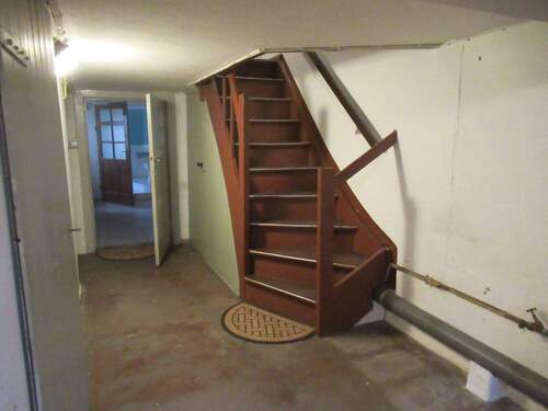 Treppe in den Souterrain - 