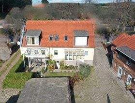 Luftaufnahme - 8 Zimmer Einfamilienhaus in Kleinzerlang