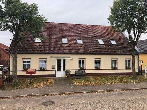 Frontansicht - Einfamilienhaus mit 210,00 m&sup2; in Kleinzerlang zum Kaufen