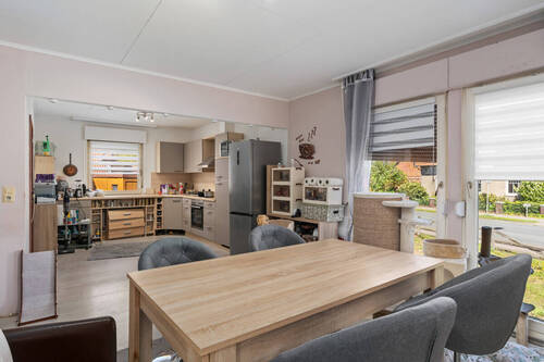 Esszimmer - 4 Zimmer Mehrfamilienhaus, Wohnhaus zum Kaufen in Schwarme