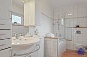Badezimmer 1 EG - 
