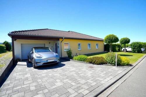 Bild 2 - 3 Zimmer Einfamilienhaus zum Kaufen in Rascheid