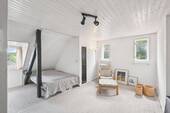 DG – ZIMMER 7 - 