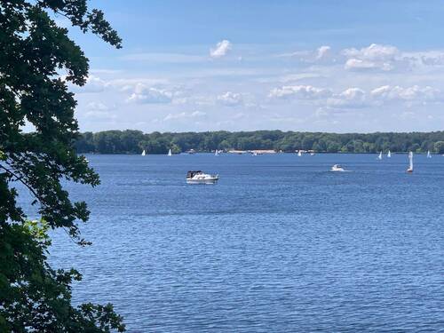 TEGELER SEE IN DER NÄHE - 7 Zimmer Einfamilienhaus in Berlin