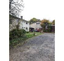 Verkauf gegen Gebot Aussiedlerhof mit 2-Fam-Haus-Stallung und Scheune - Ittlingen