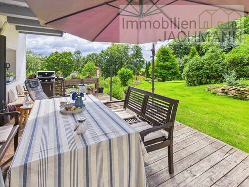 Hauptwohnung Terrasse mit Süd-West-Ausrichtung Zugang von Essen/Küche - 