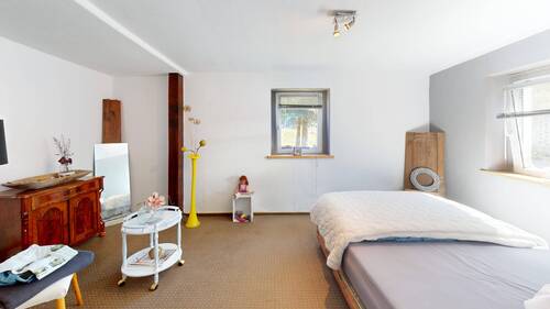 Schlafzimmer 1 (2).jpg - 