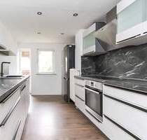 Innen modern und tip-top ... außen hübsches Fachwerk plus eigener Garten - Reutlingen-Gönningen