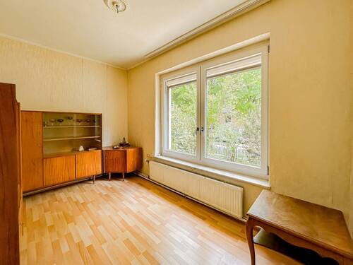 Zimmer 2 - 