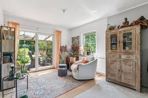 Wohnzimmer - Einfamilienhaus mit 122,00 m² in Berlin zum Kaufen