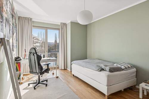 1. OG Zimmer Nr. 2 mit Balkon - 