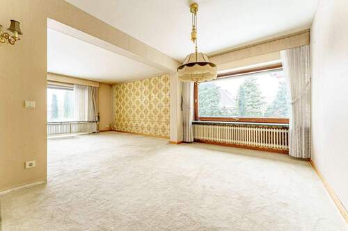 Wohn- und Esszimmer - 