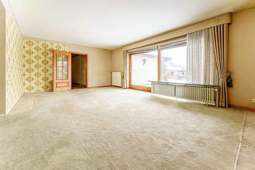 Wohn- und Esszimmer - 