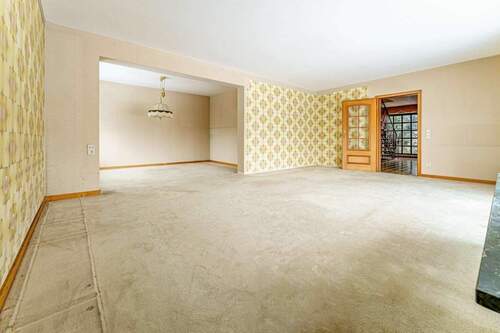 Wohn- und Esszimmer - 