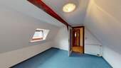Zimmer 2 im Dachgeschoss - 