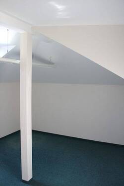 im Büro DG - 