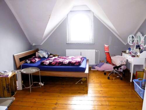  Kinderzi. Dachgeschoss. - 